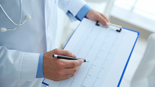 ELEKTROKARDIOGRAFIE (EKG)