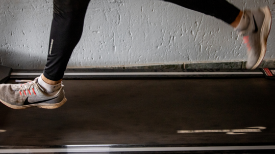 PORUCHY CHŮZE A TECHNIKY BĚHU