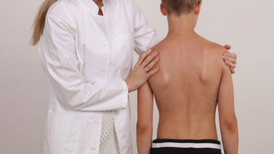 VADNÉ DRŽENÍ TĚLA